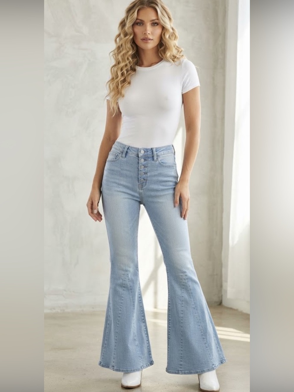 NWT ALTAR’D STATE JANICE FLARE JEANS, 28.